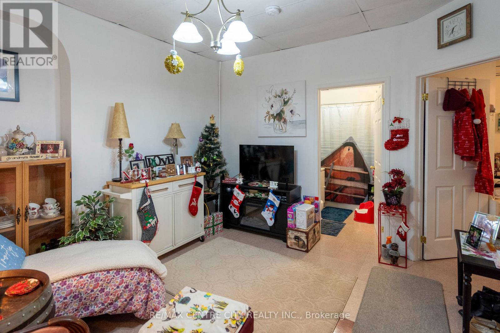 79 Front Street W, Strathroy-Caradoc (Nw), ON