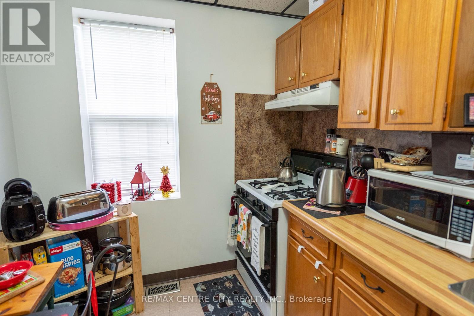 79 Front Street W, Strathroy-Caradoc (Nw), ON