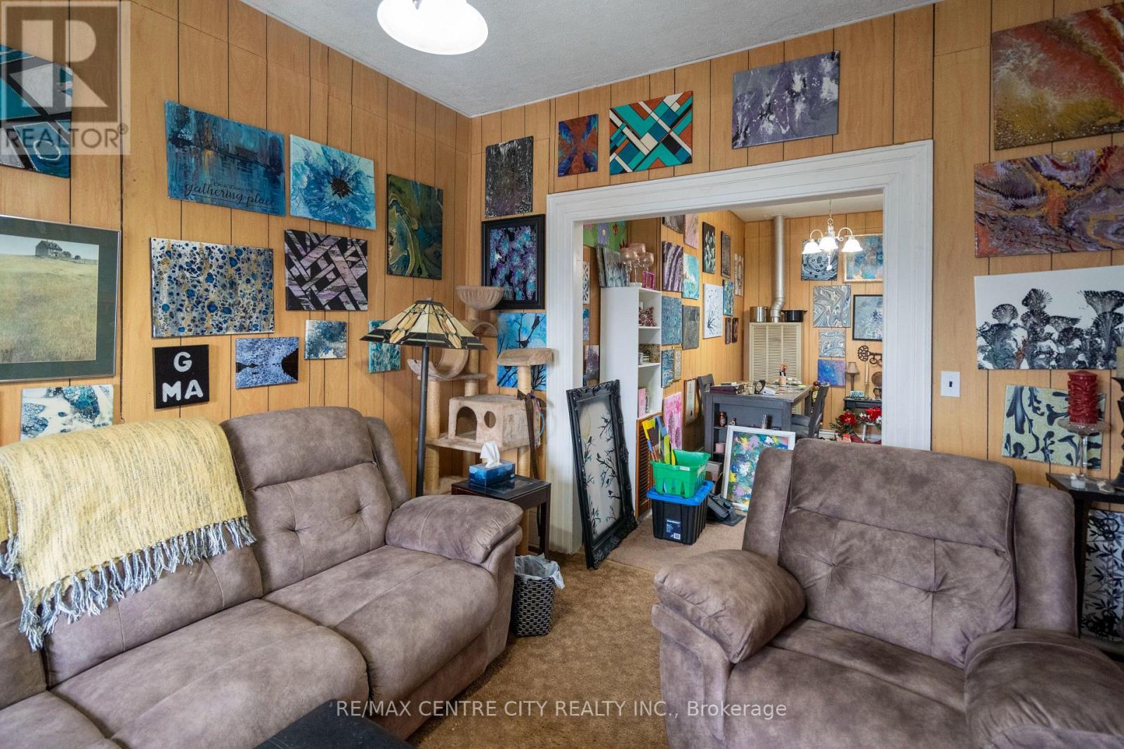 79 Front Street W, Strathroy-Caradoc (Nw), ON