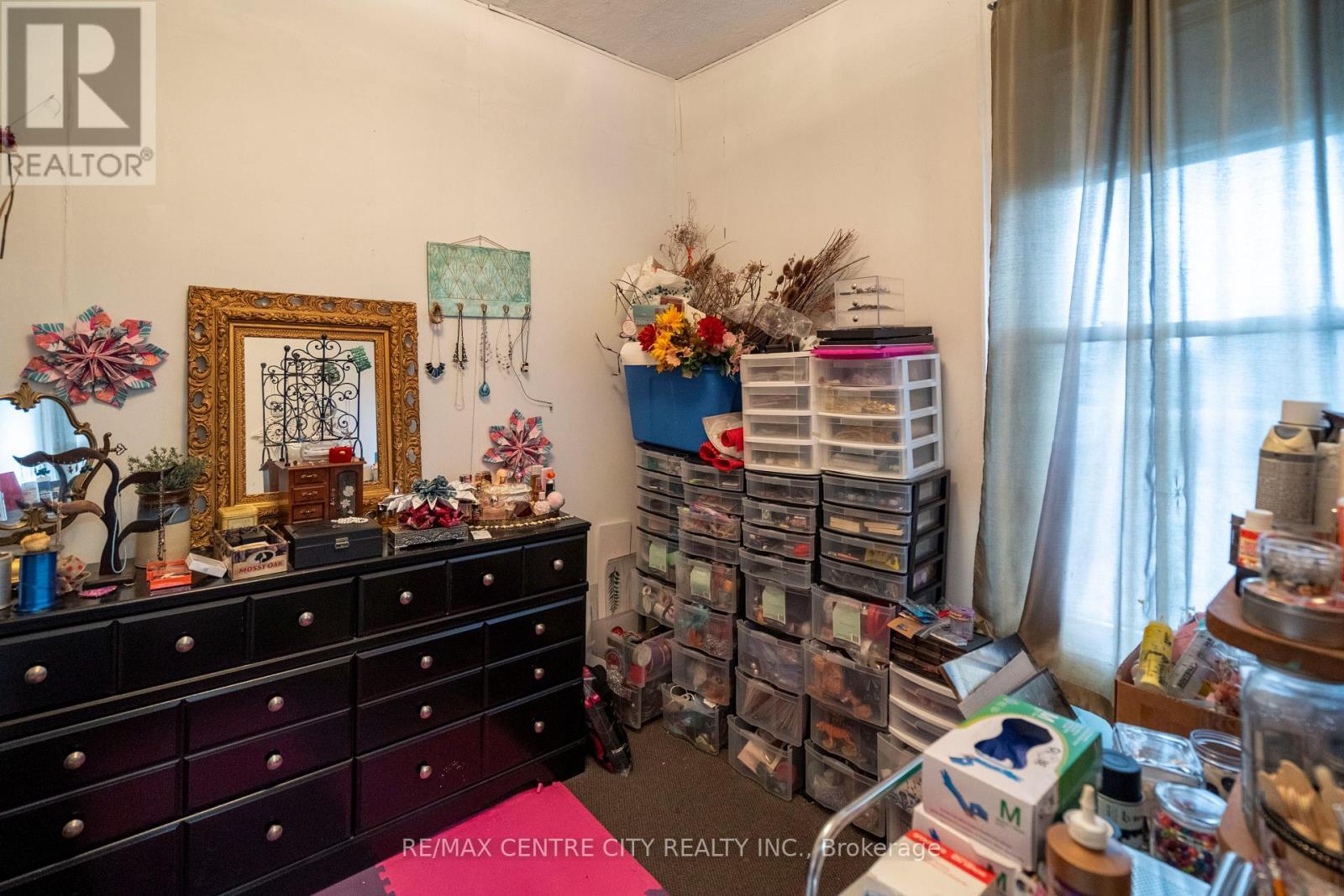 79 Front Street W, Strathroy-Caradoc (Nw), ON