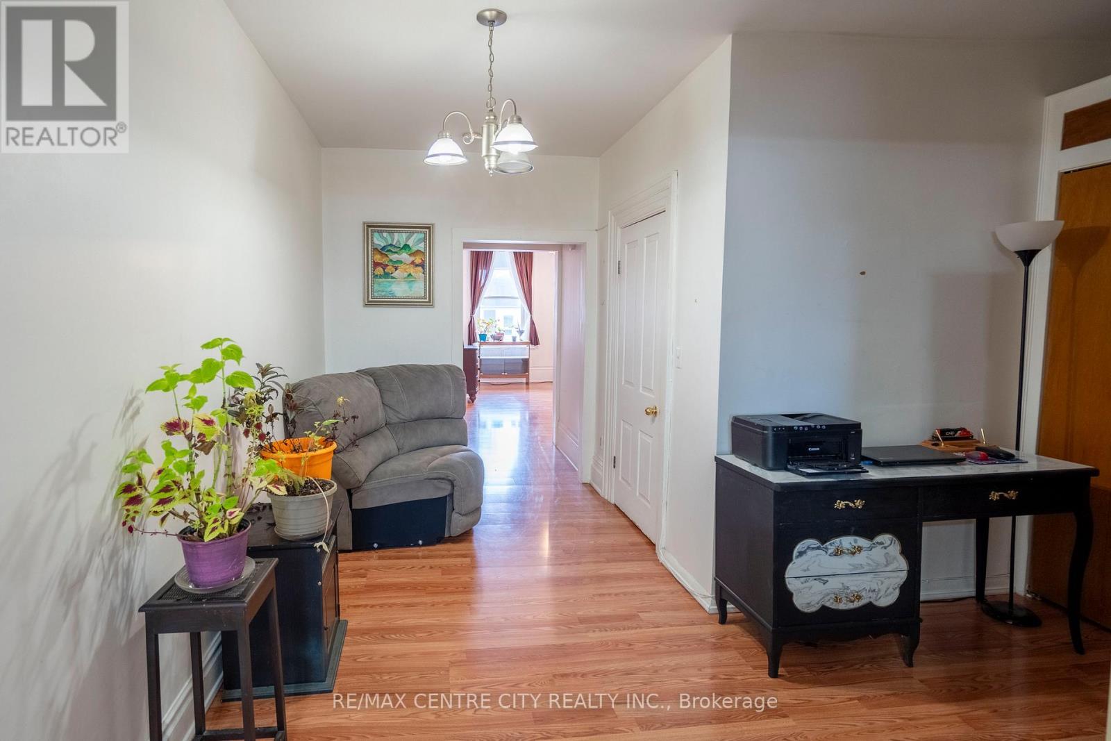 79 Front Street W, Strathroy-Caradoc (Nw), ON