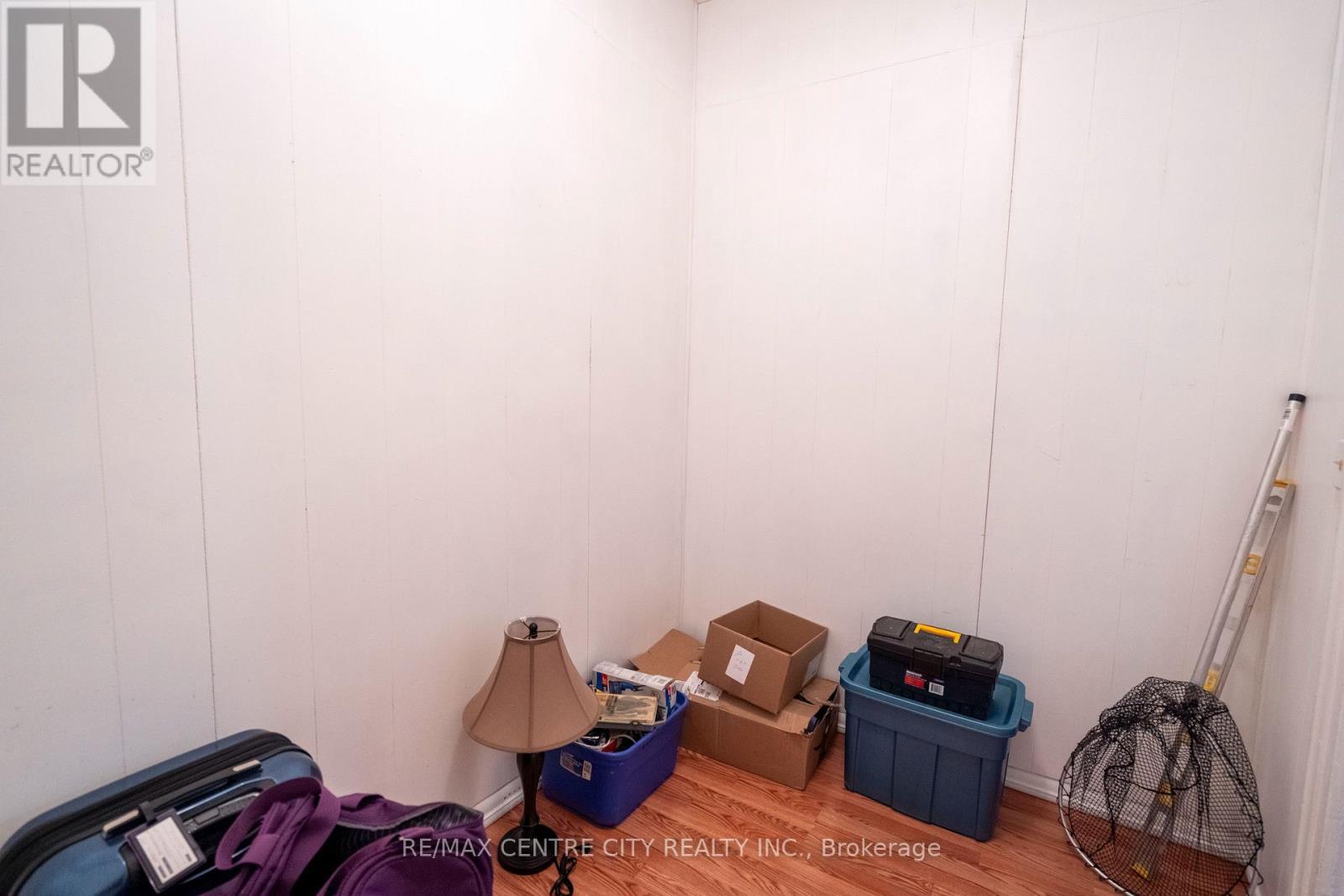 79 Front Street W, Strathroy-Caradoc (Nw), ON