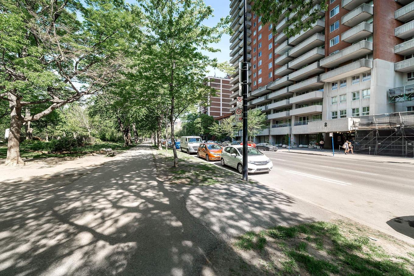 Parking - 714-3535 Av. Papineau, Montréal (Le Plateau-Mont-Royal), QC - Outdoor With Balcony