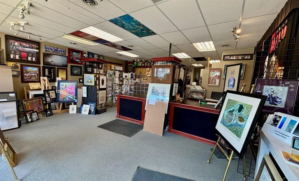 B 708 10Th Street, Brandon, MB