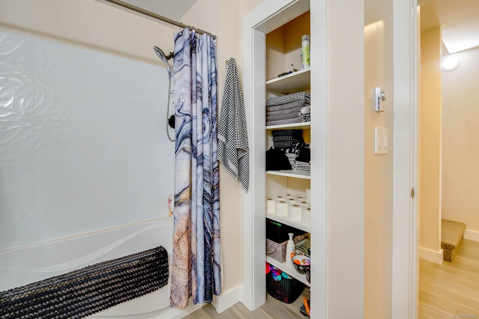 1-2623 5Th Ave, Port Alberni, BC - Indoor Photo Showing Other Room