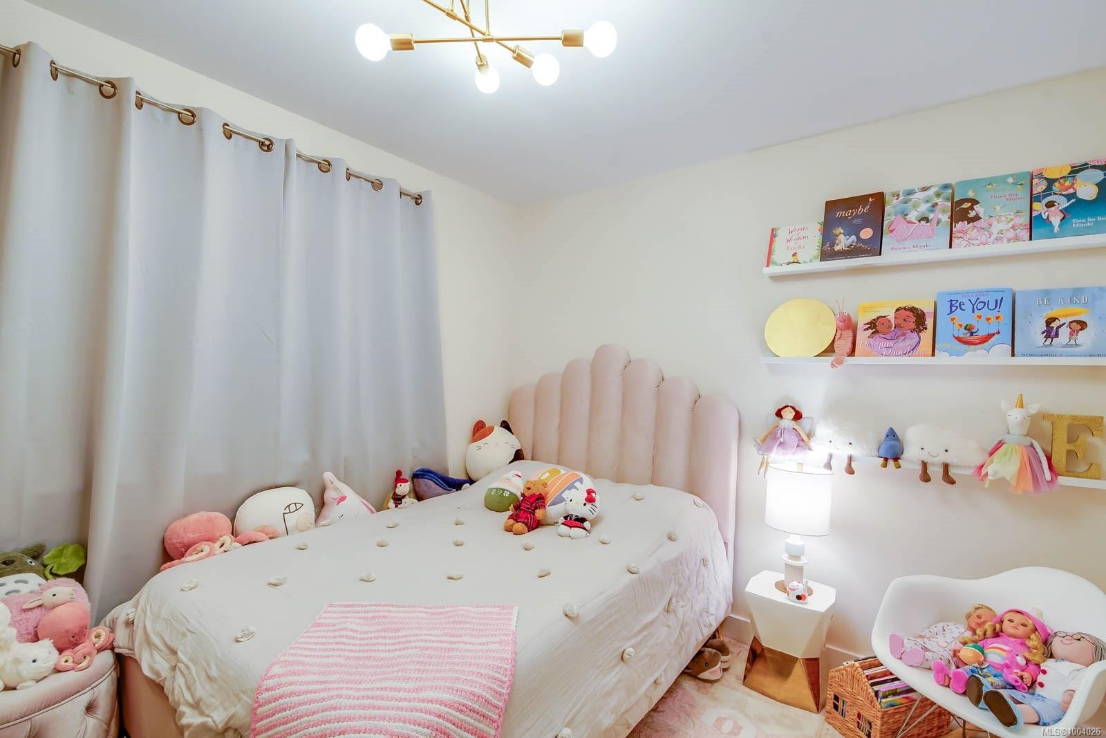 1-2623 5Th Ave, Port Alberni, BC - Indoor Photo Showing Bedroom