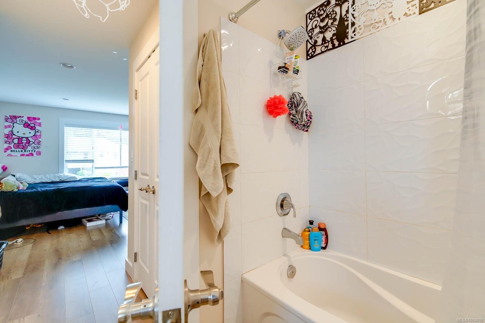 2-2623 5Th Ave, Port Alberni, BC - Indoor Photo Showing Bathroom