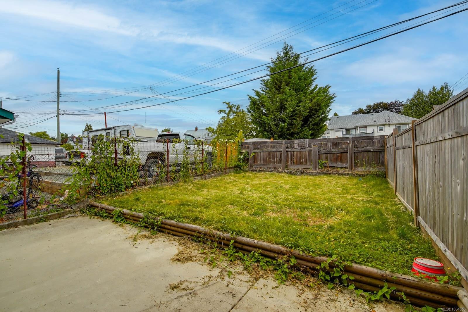 2-2623 5Th Ave, Port Alberni, BC - Outdoor