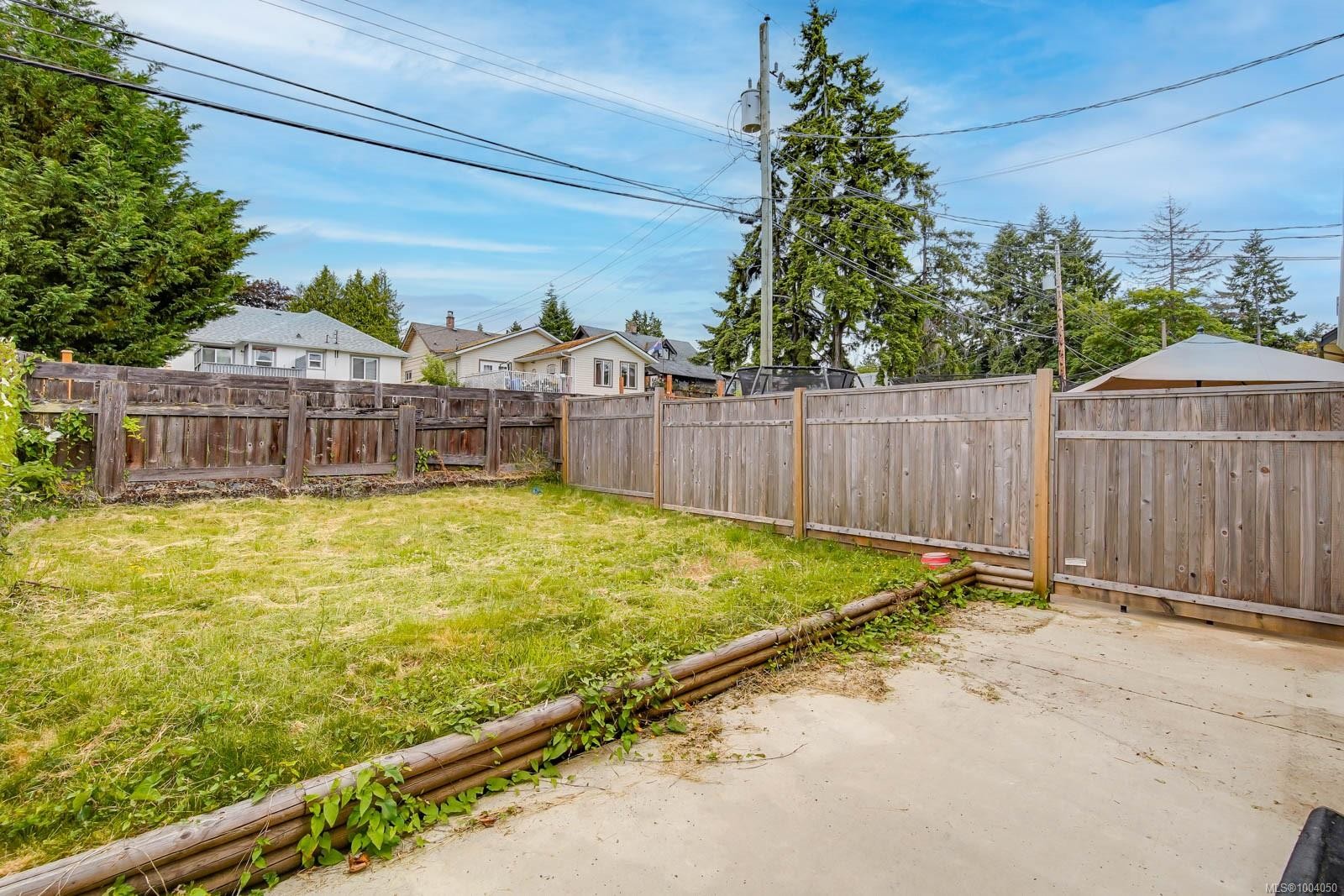 2-2623 5Th Ave, Port Alberni, BC - Outdoor