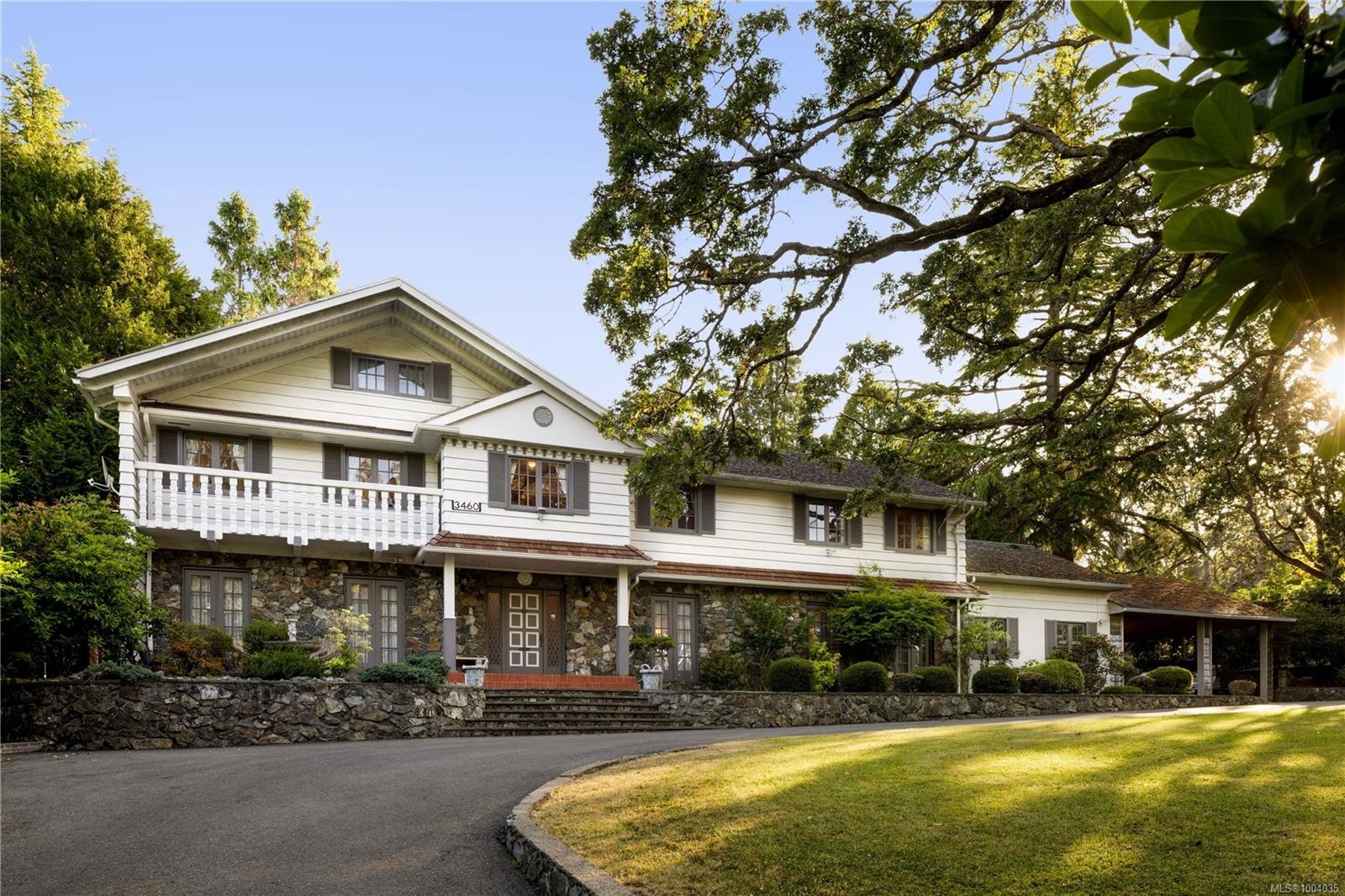 3460 Beach Dr, Oak Bay, BC