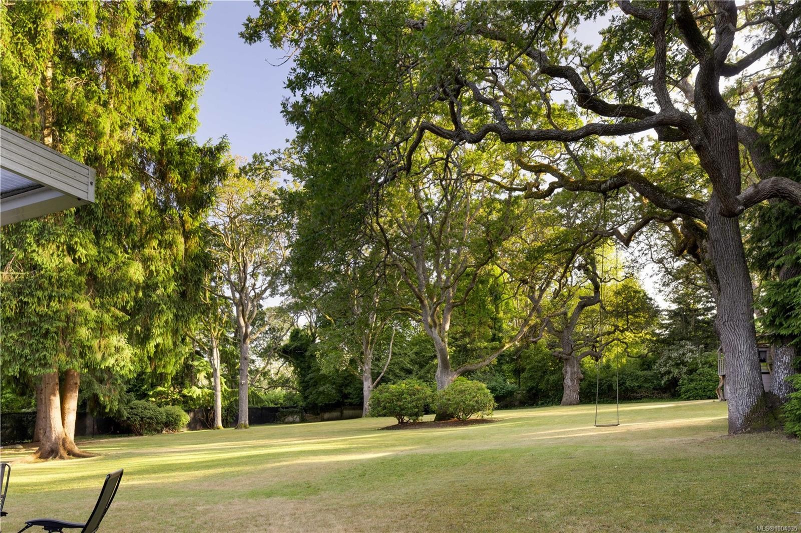 3460 Beach Dr, Oak Bay, BC