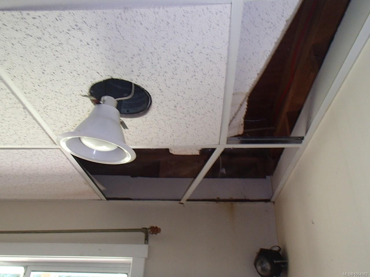 1526 Stag Rd, Campbell River, BC