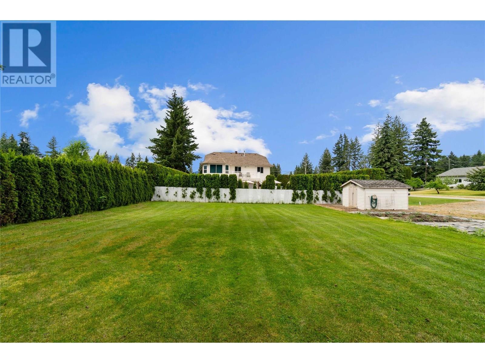 1081 23 Street Se, Salmon Arm, BC