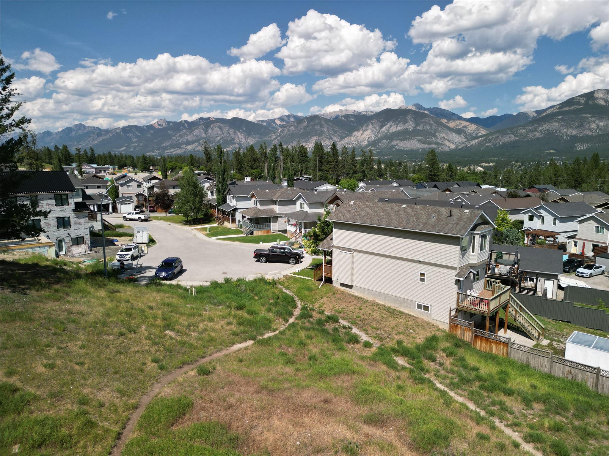 2152 Westside Park View, Invermere, BC - Outdoor With View