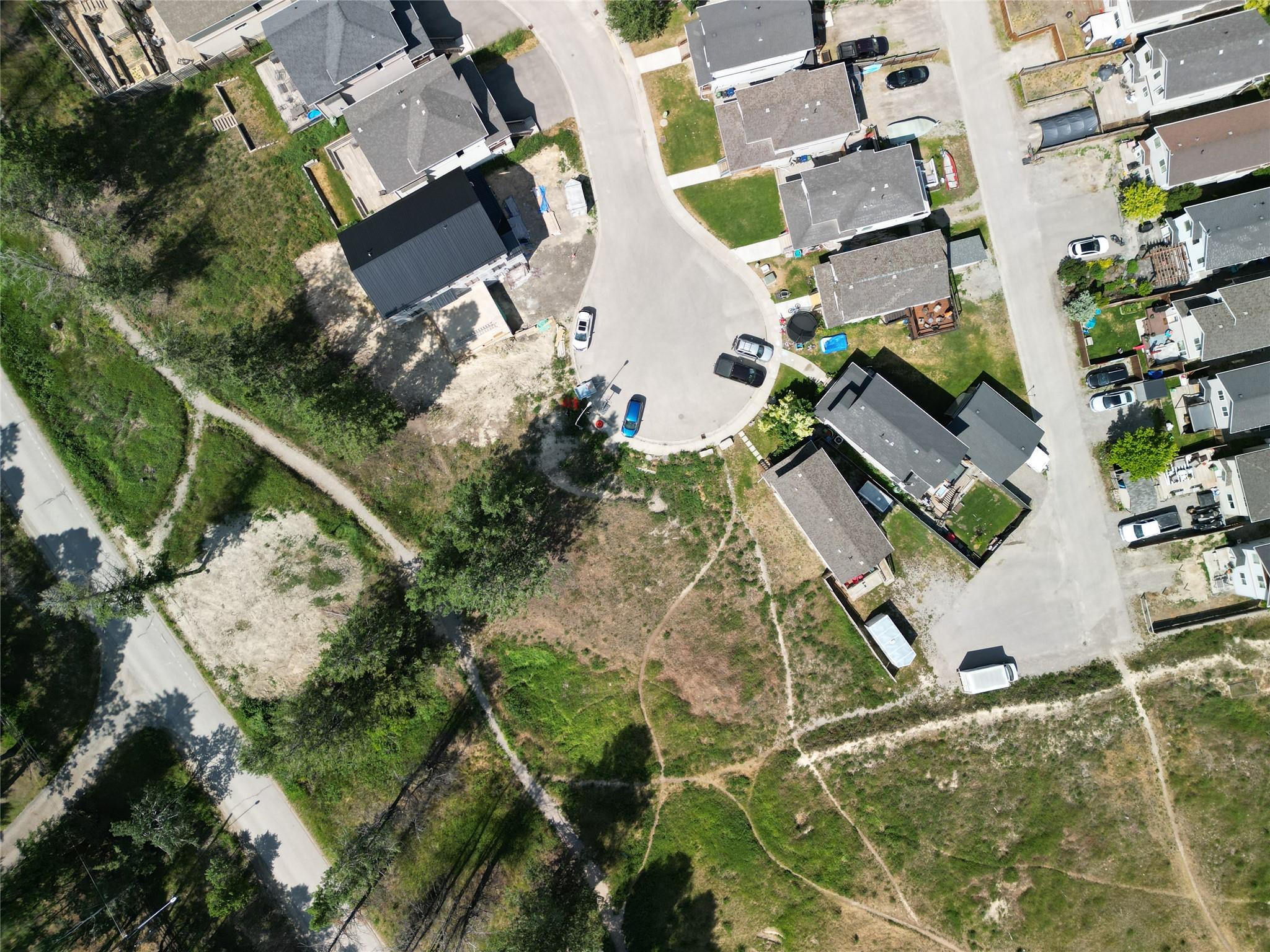 2152 Westside Park View, Invermere, BC - With View