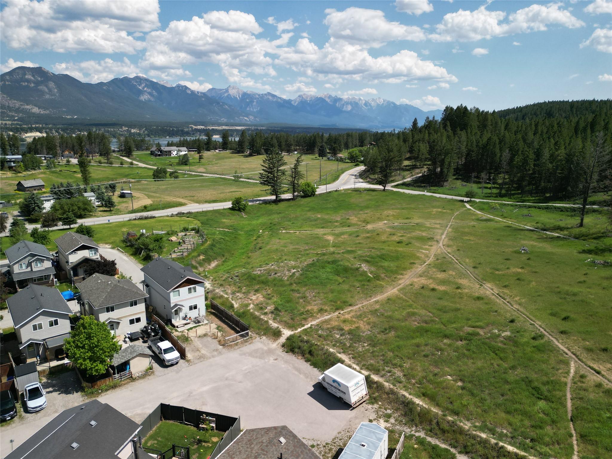 2152 Westside Park View, Invermere, BC - Outdoor With View