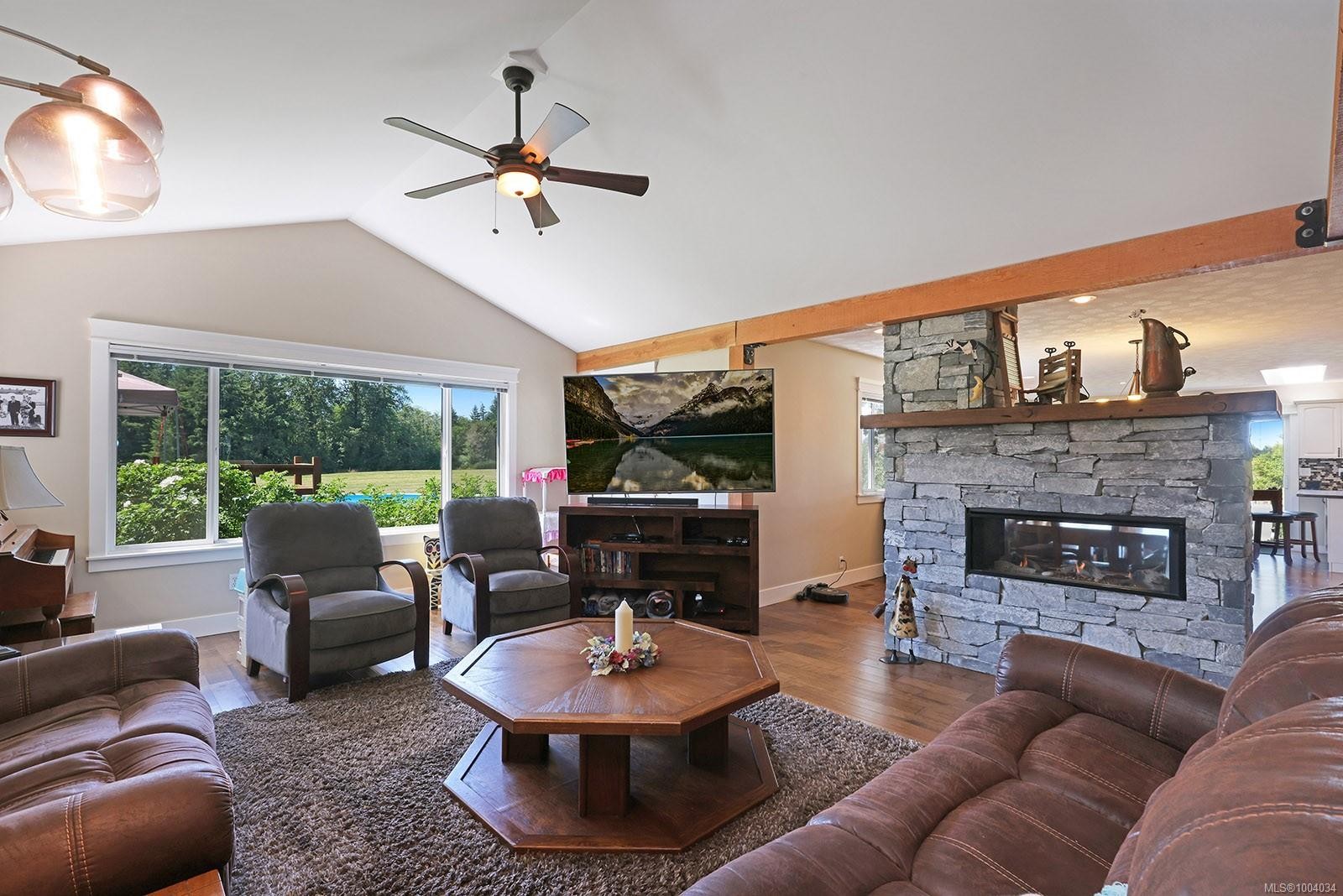 2332 Endall Rd, Black Creek, BC