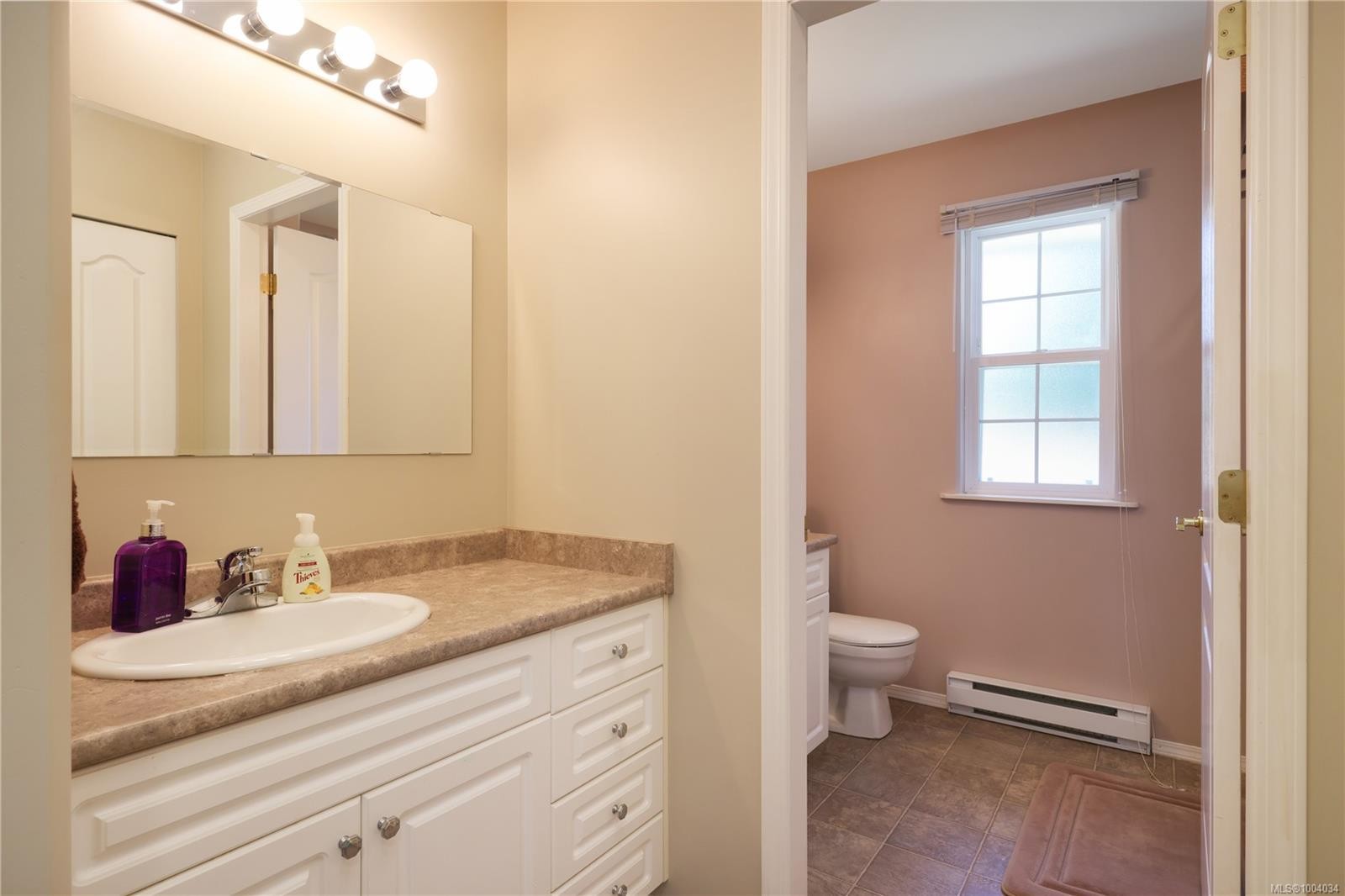 2332 Endall Rd, Black Creek, BC