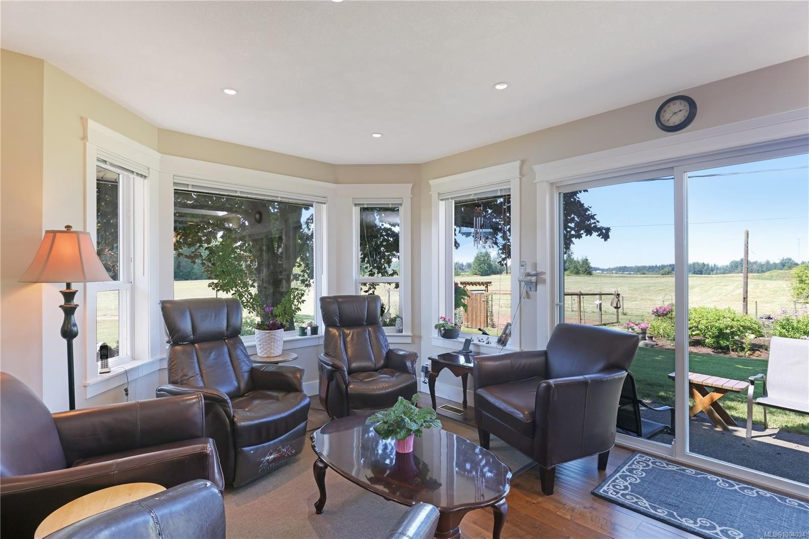 2332 Endall Rd, Black Creek, BC