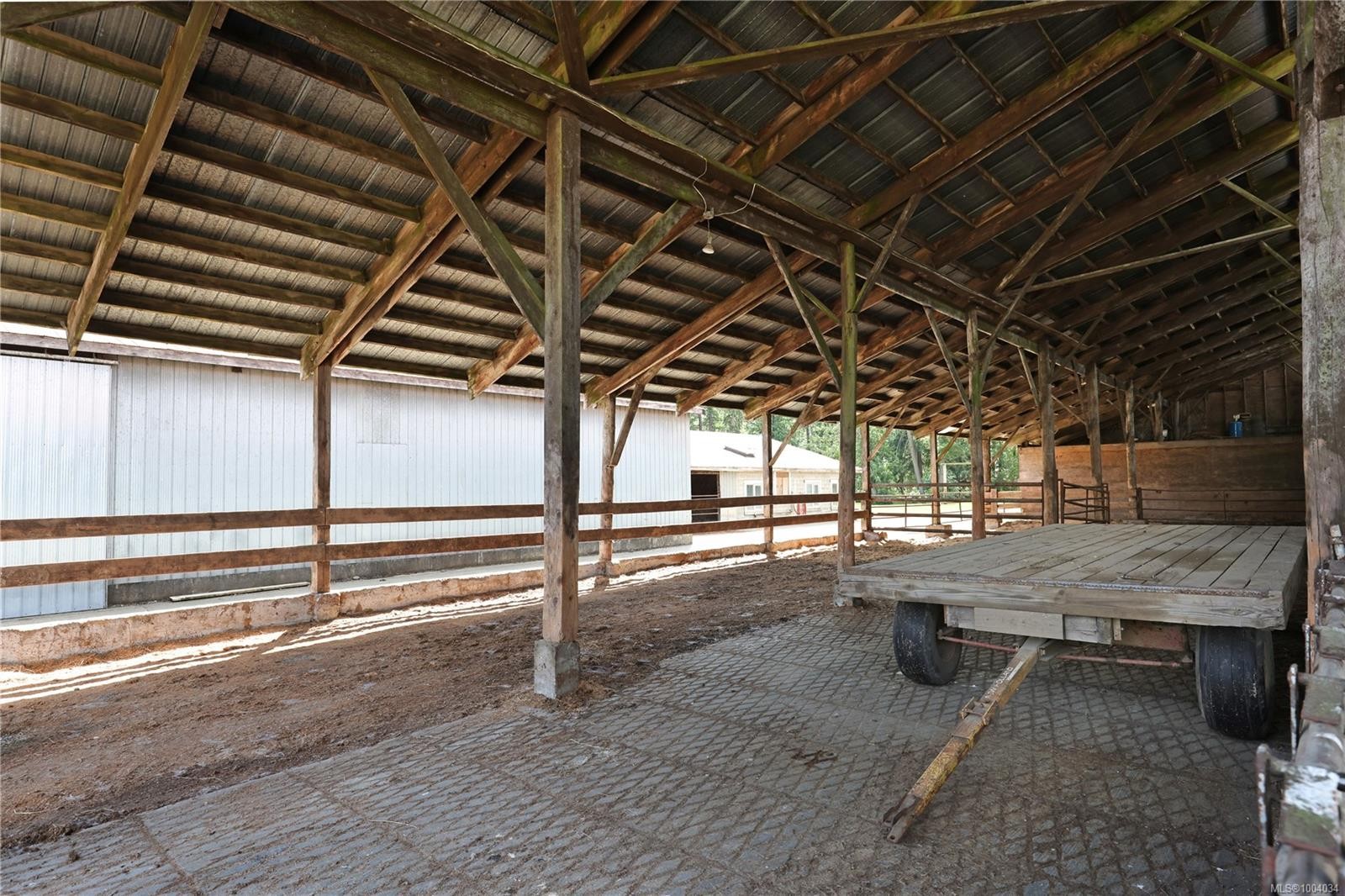 2332 Endall Rd, Black Creek, BC