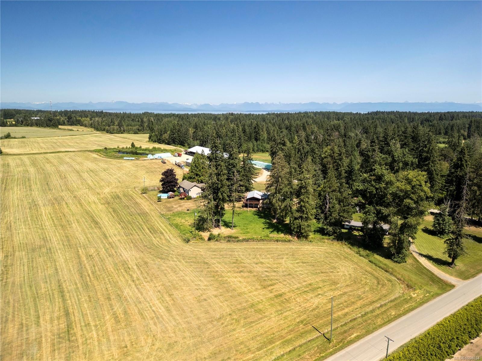 2332 Endall Rd, Black Creek, BC