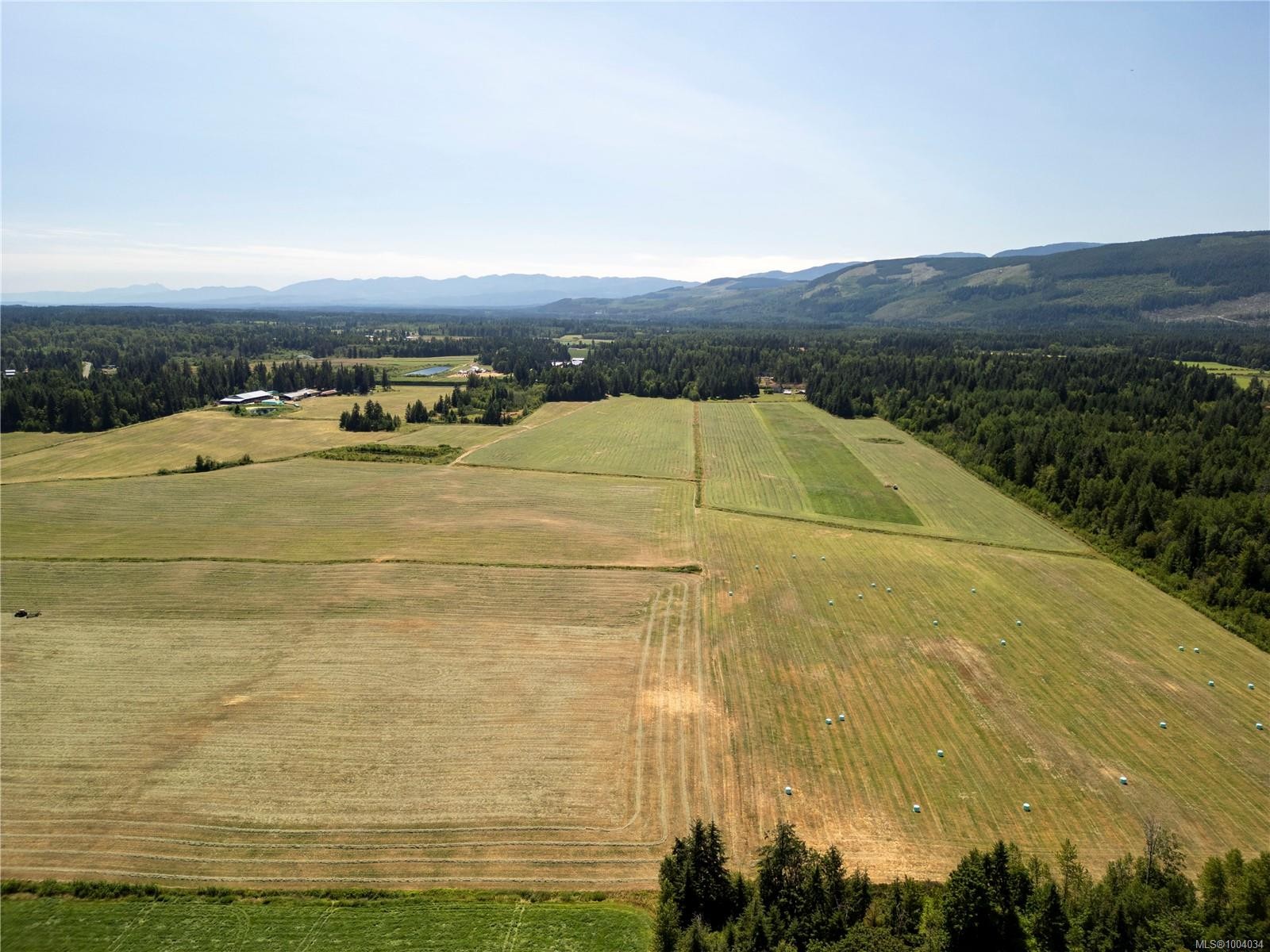 2332 Endall Rd, Black Creek, BC