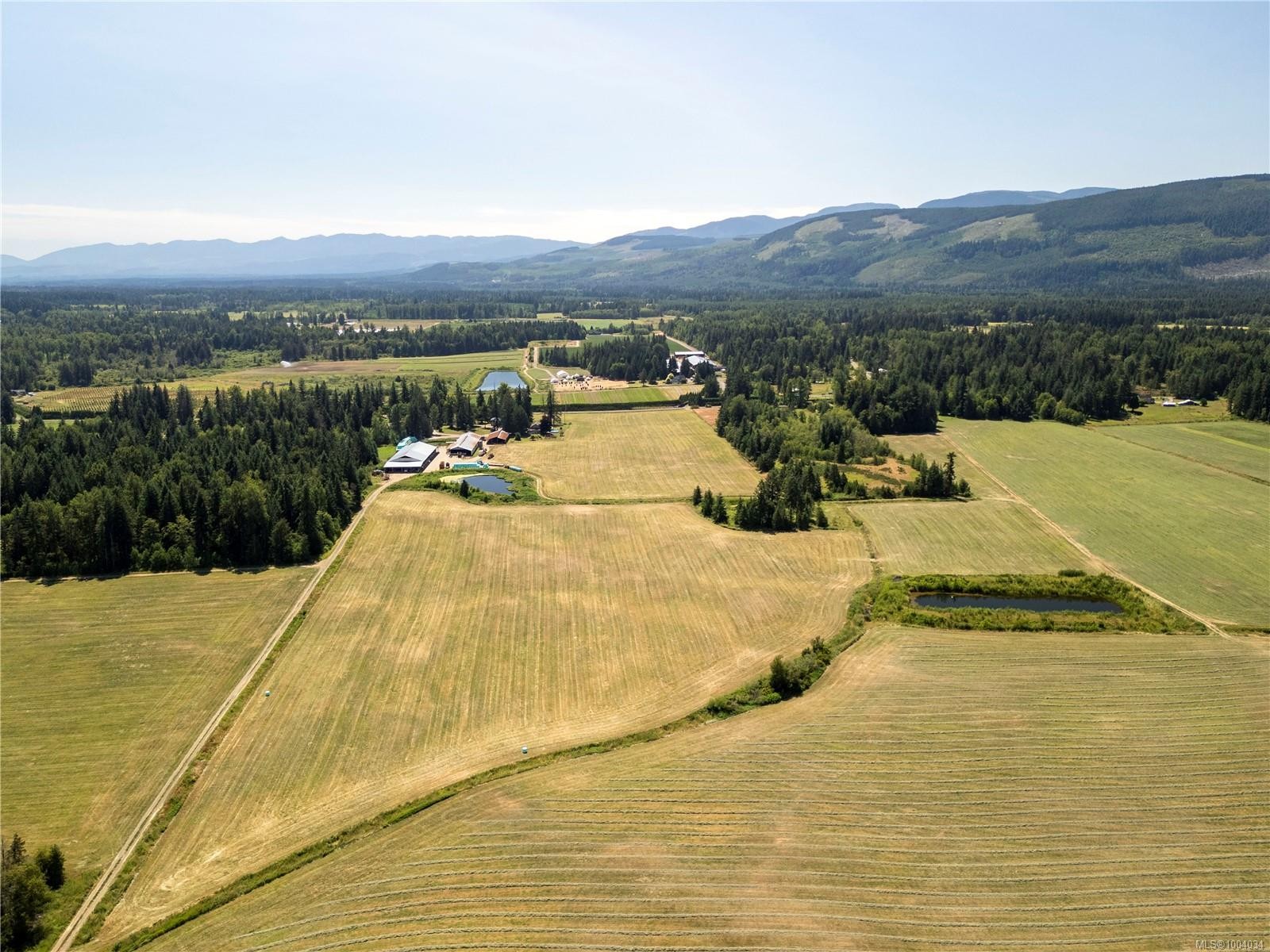 2332 Endall Rd, Black Creek, BC