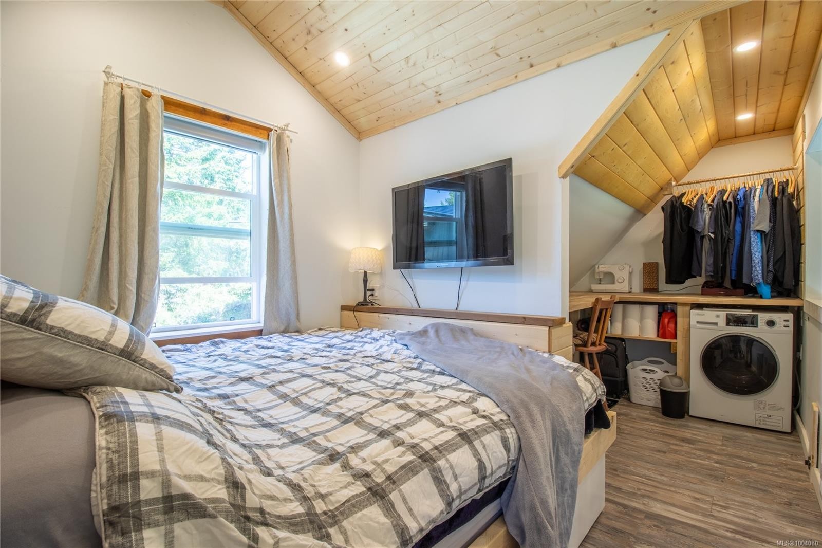 2653 Galleon Way, Pender Island, BC
