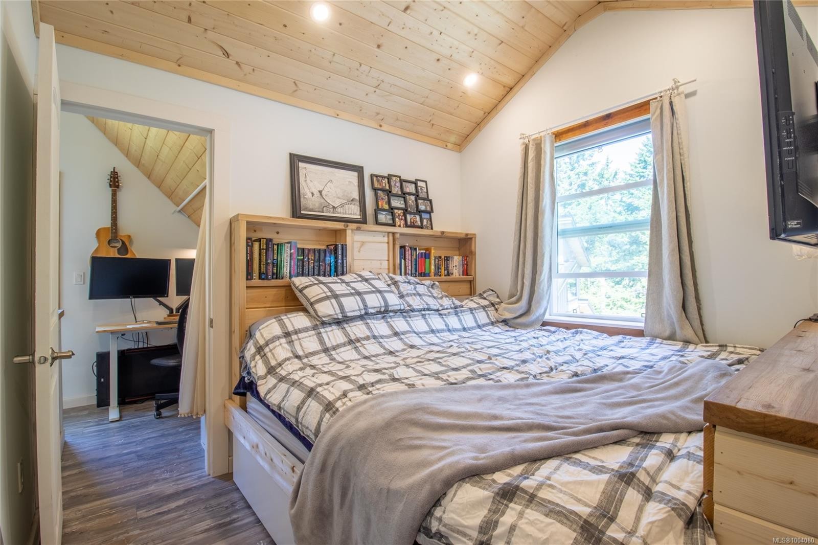 2653 Galleon Way, Pender Island, BC