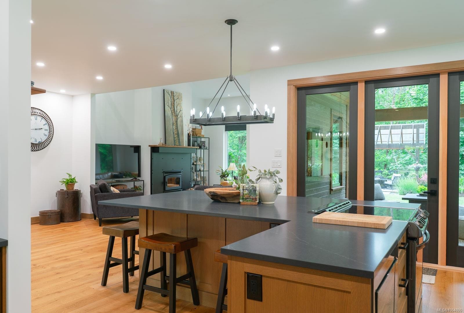 5625 Willow Rd, Port Alberni, BC