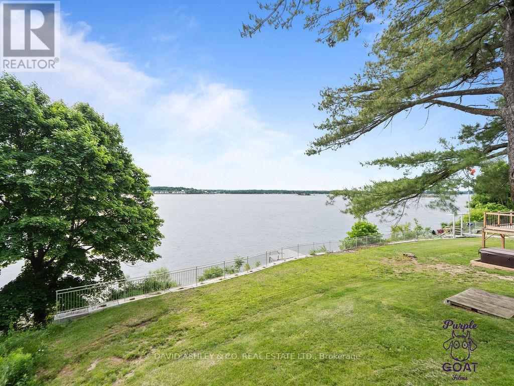 1,2,3,4,5 - 809-811 Hilmor Terrace S, Elizabethtown-Kitley, ON - Outdoor With Body Of Water With View