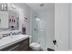 Updated ensuite - spacious custom shower -