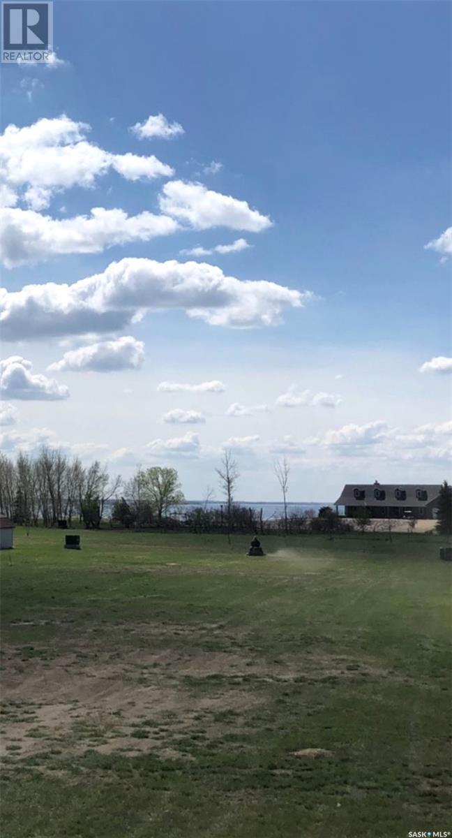 529 Aaro Avenue, Elbow, SK