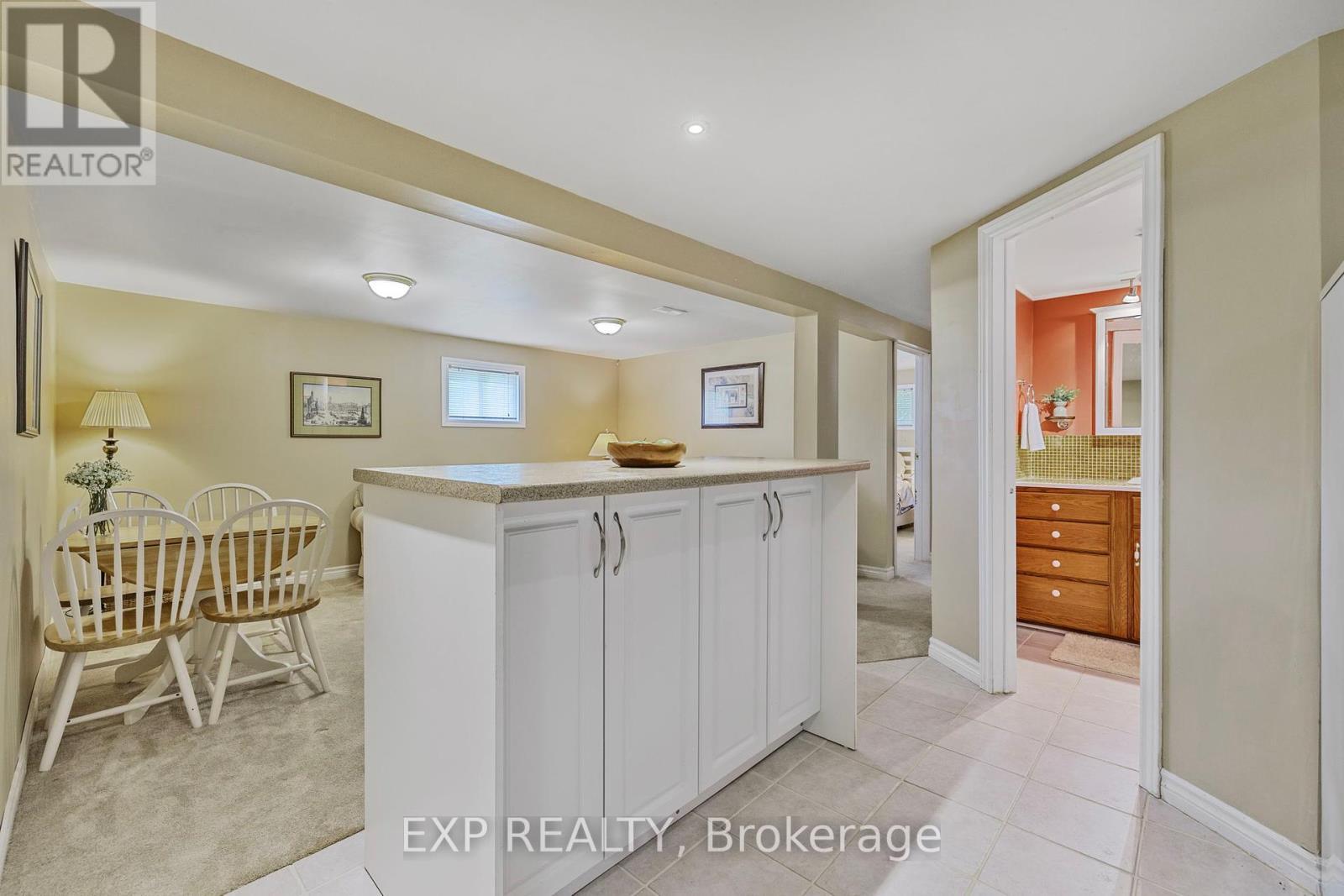 359 Aldred Drive, Scugog, ON - Indoor Photo Showing Other Room