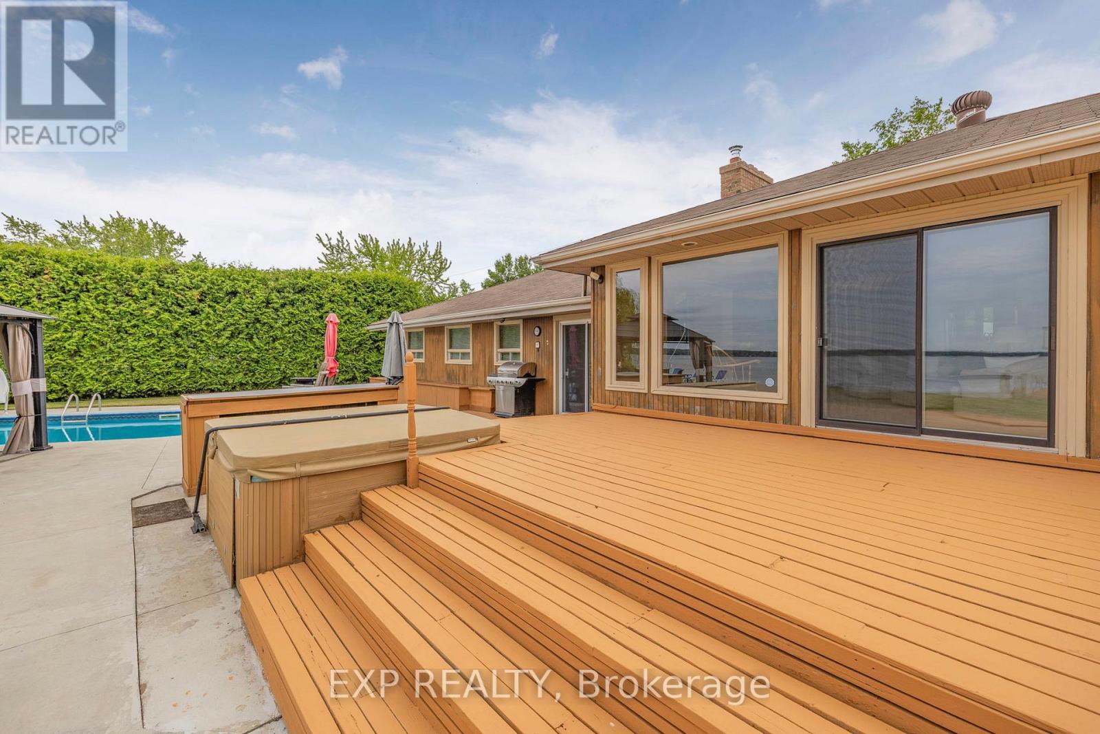 359 Aldred Drive, Scugog, ON - Outdoor With In Ground Pool With Deck Patio Veranda With Exterior