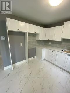 A - 24 Springbrook Drive, Peterborough, ON - Indoor Photo Showing Kitchen