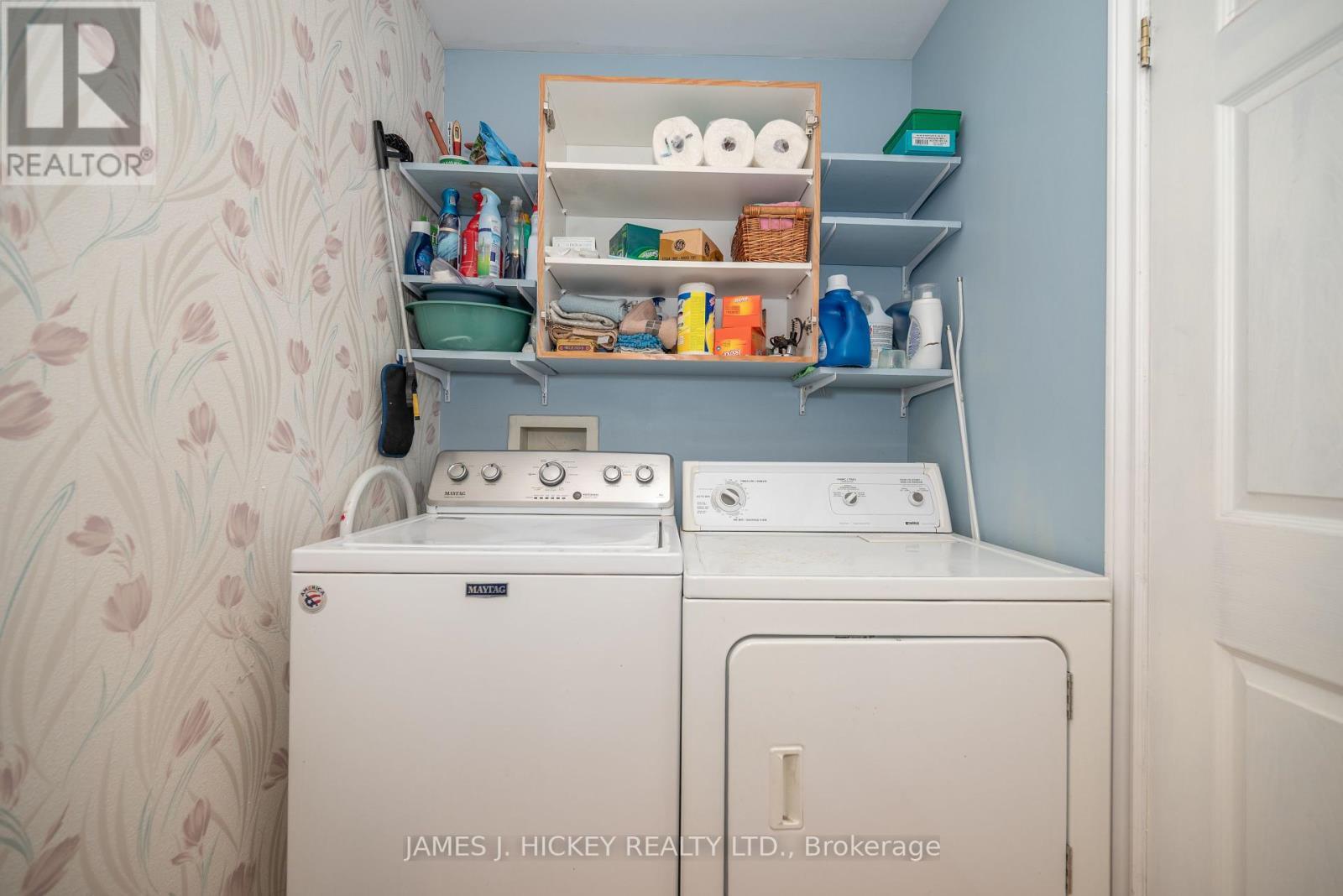 196 Loon Valley Lane, Head, Clara And Maria, ON - Indoor Photo Showing Laundry Room