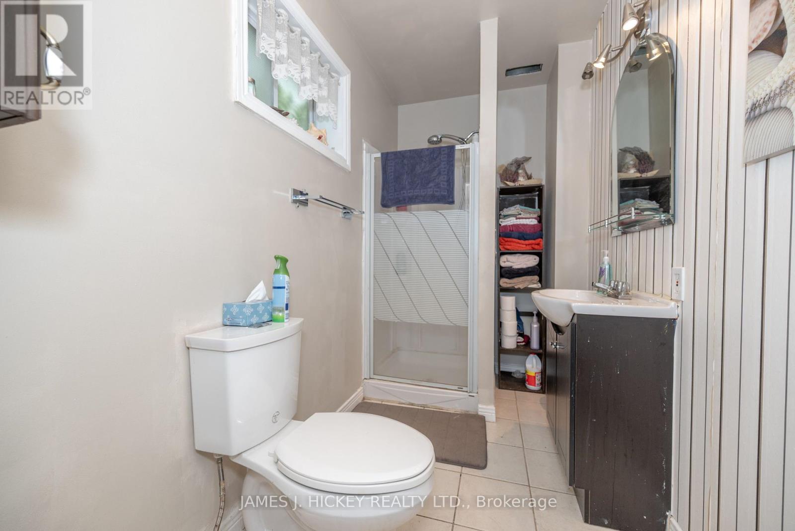 196 Loon Valley Lane, Head, Clara And Maria, ON - Indoor Photo Showing Bathroom