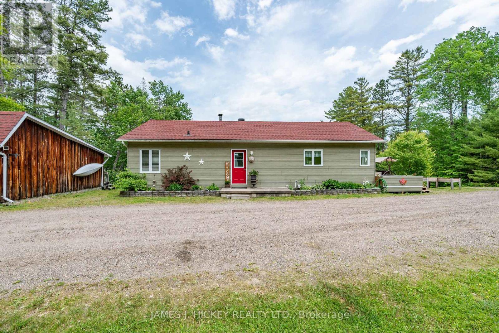 196 Loon Valley Lane, Head, Clara And Maria, ON - Outdoor