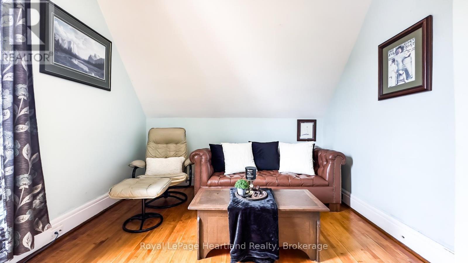 132 Elgin Avenue E, Goderich (Goderich (Town)), ON - Indoor Photo Showing Other Room