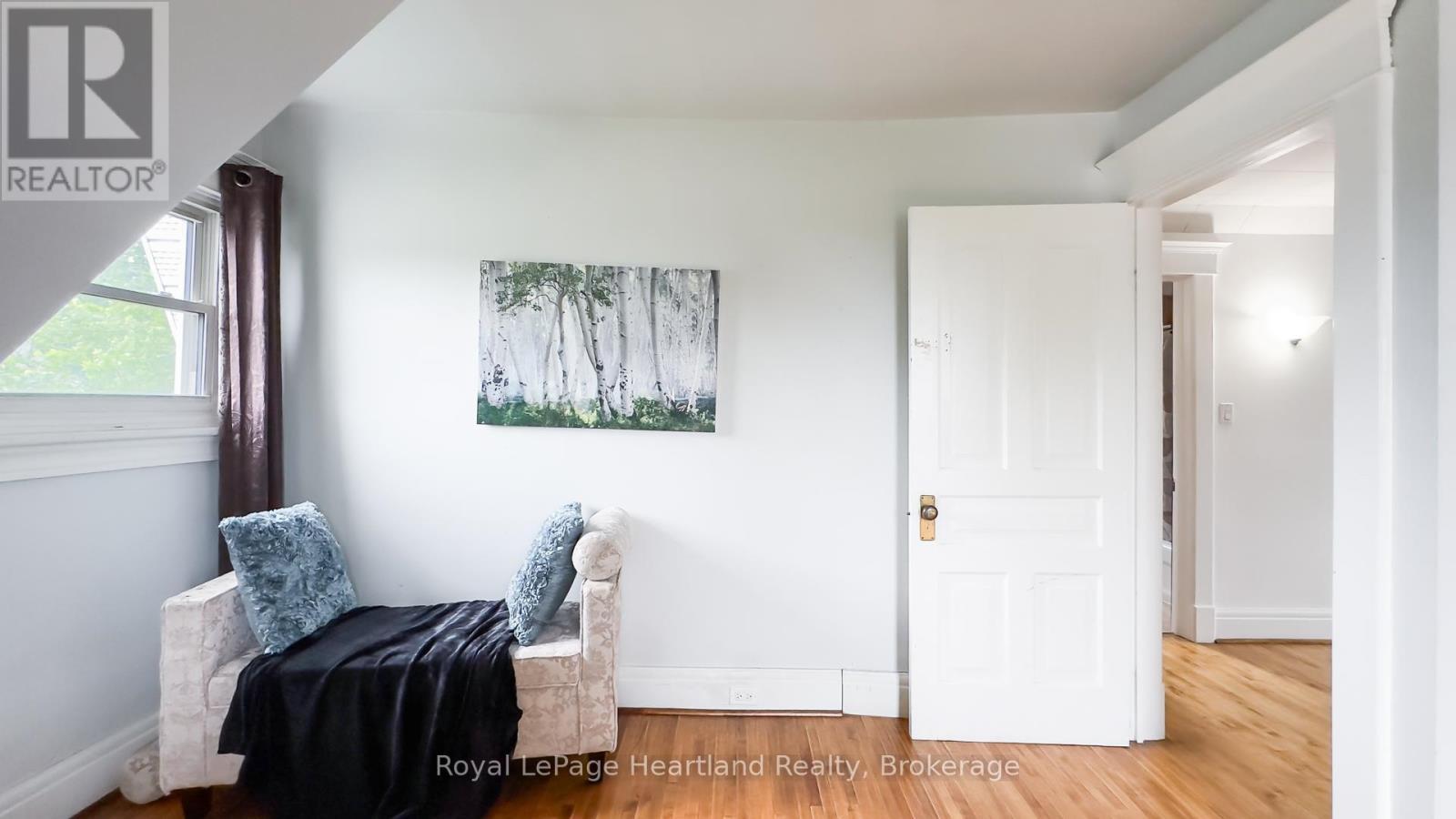 132 Elgin Avenue E, Goderich (Goderich (Town)), ON - Indoor Photo Showing Other Room