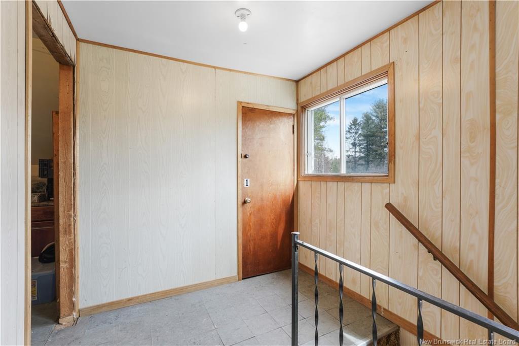 764 Pleasant Dr, Minto, NB