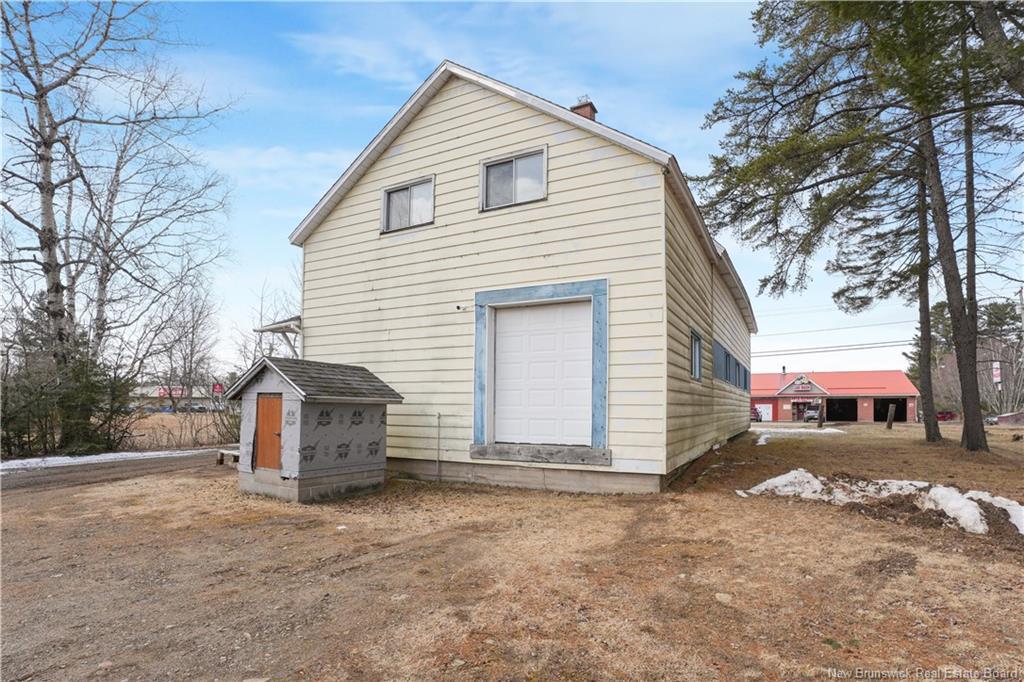 764 Pleasant Dr, Minto, NB