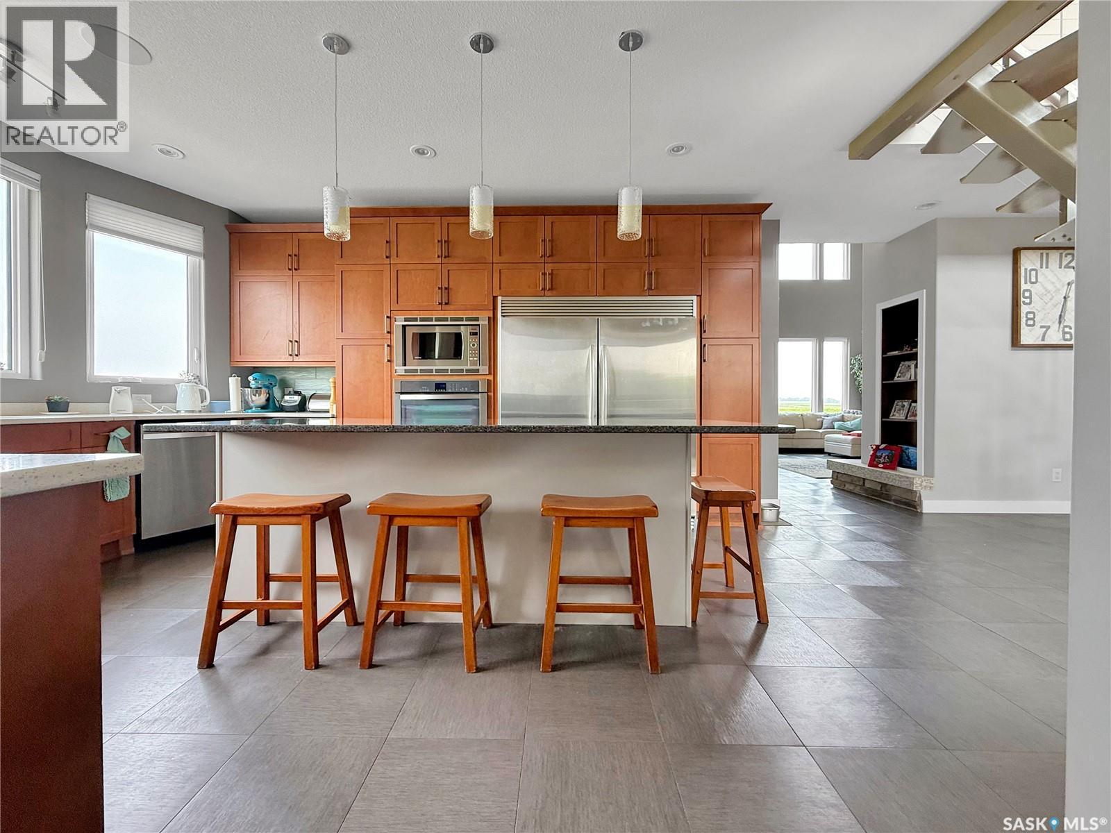 Hwy 13 Quarter, Brock Rm No. 64, SK - Indoor Photo Showing Kitchen With Upgraded Kitchen