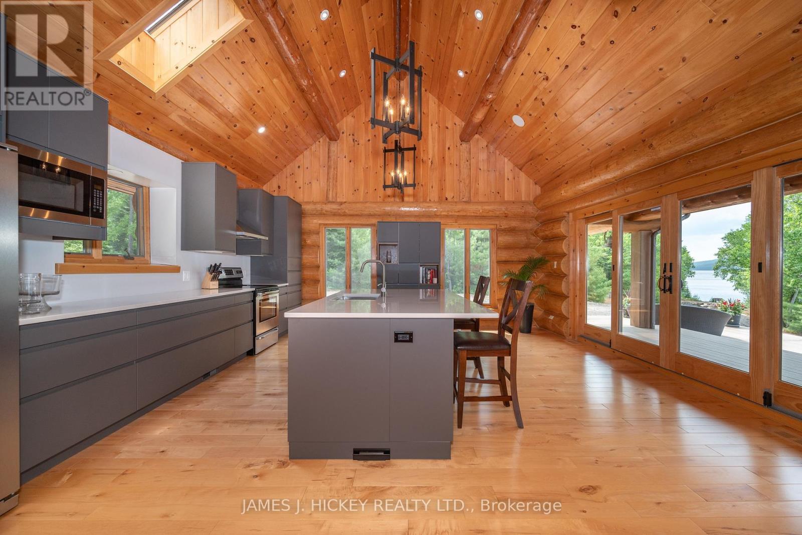 276 Colton Creek Road, Head, Clara And Maria, ON - Indoor