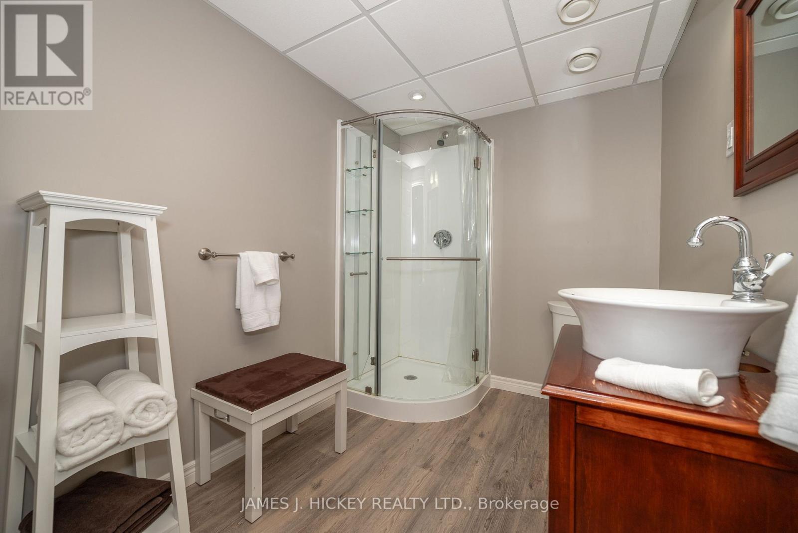 276 Colton Creek Road, Head, Clara And Maria, ON - Indoor Photo Showing Bathroom