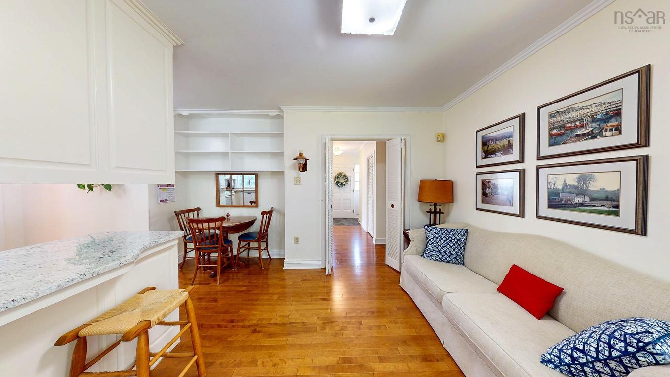 32 Fielding Avenue, Kentville, NS