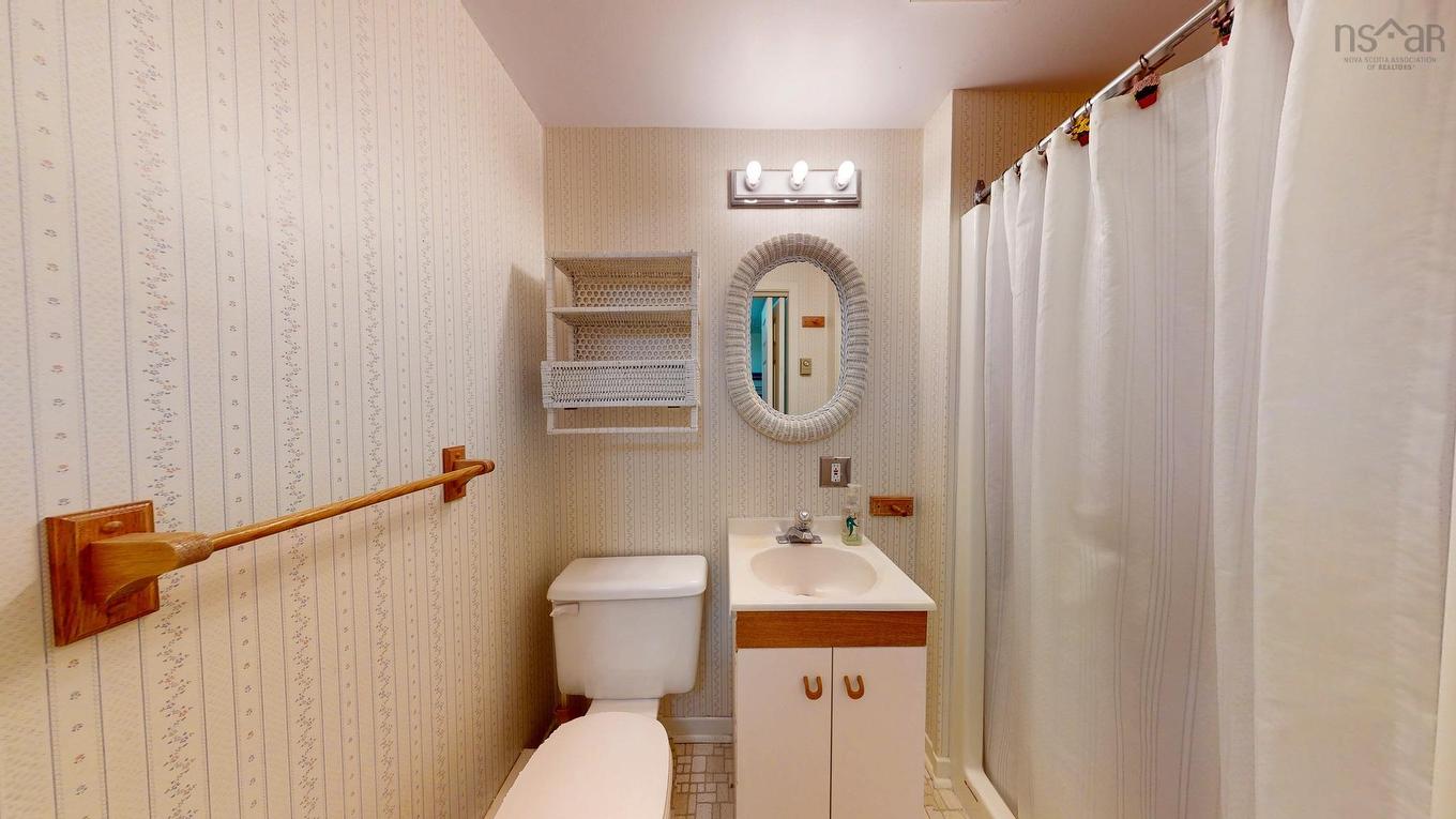 32 Fielding Avenue, Kentville, NS