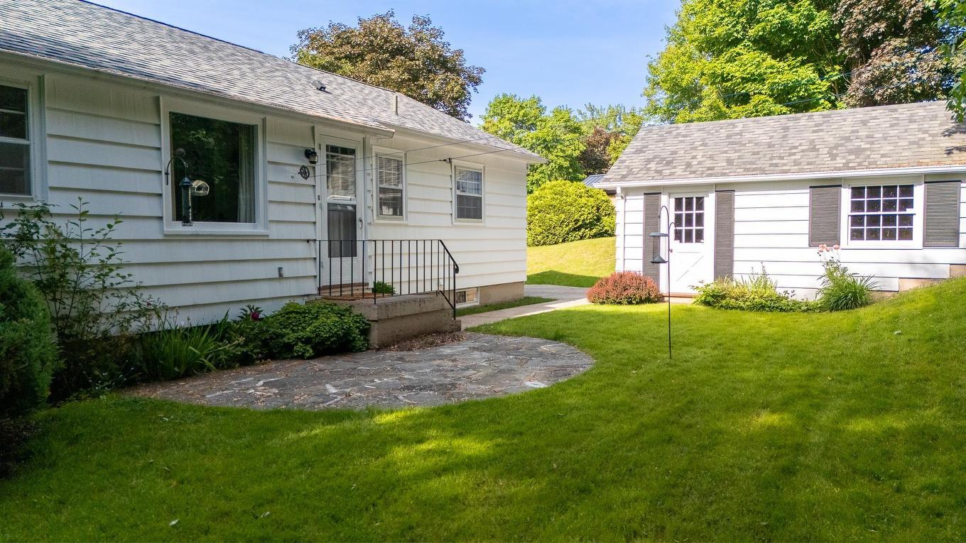 32 Fielding Avenue, Kentville, NS