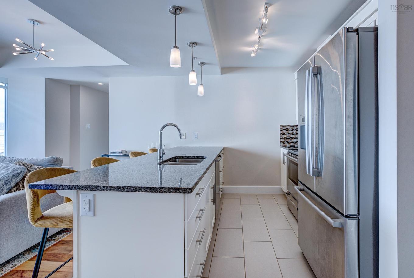 806 31 King'S Wharf Place, Dartmouth, NS